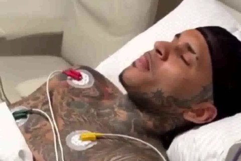 Rei do brega funk sofre atentado em São Paulo.